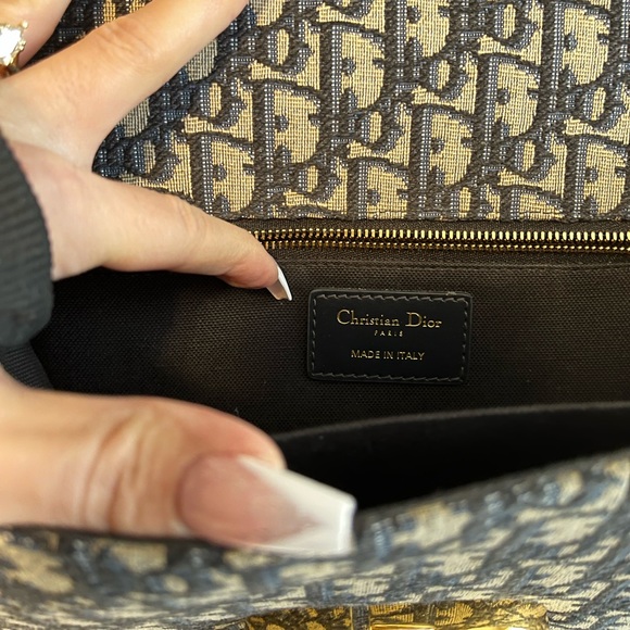 30 MONTAIGNE CHAIN BAG DIOR - Picture 4 of 11